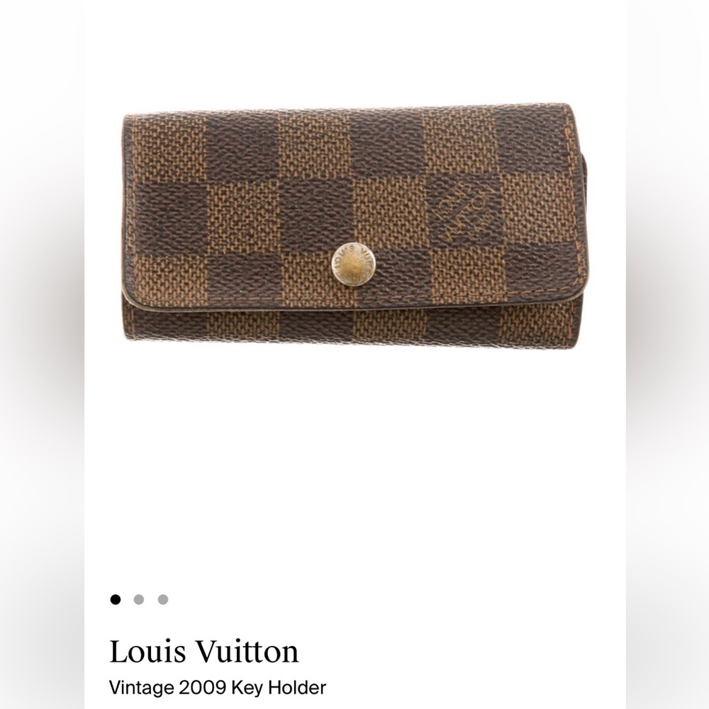 Louis Vuitton Key Holder